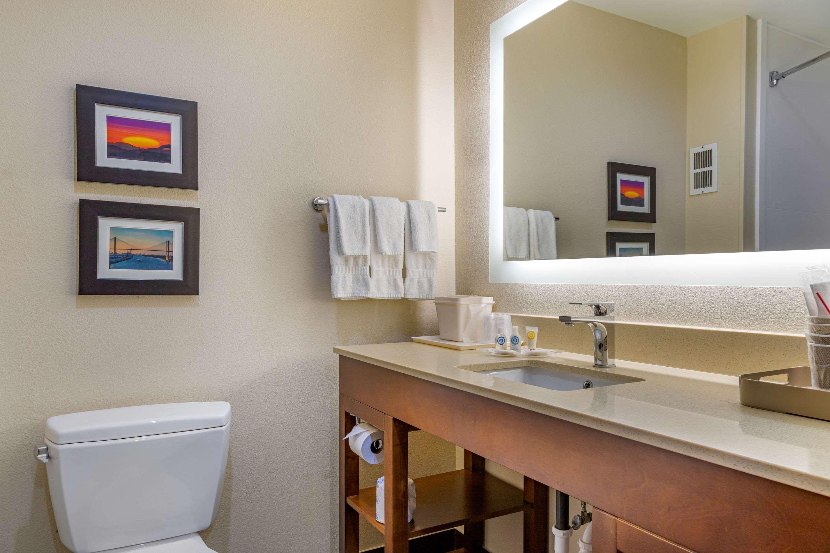 Comfort Suites Savannah Gateway I-95 Georgetown Eksteriør bilde