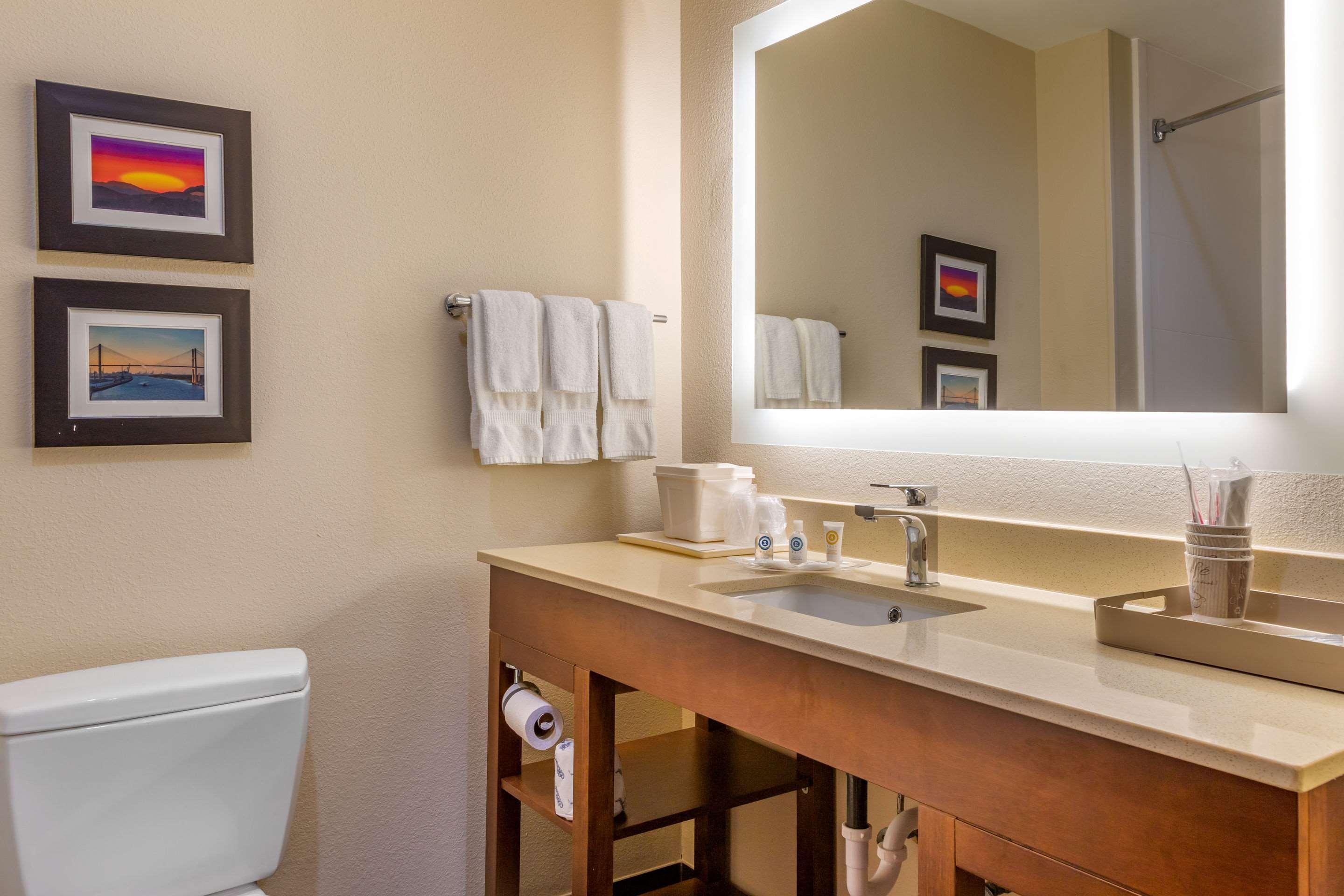 Comfort Suites Savannah Gateway I-95 Georgetown Eksteriør bilde