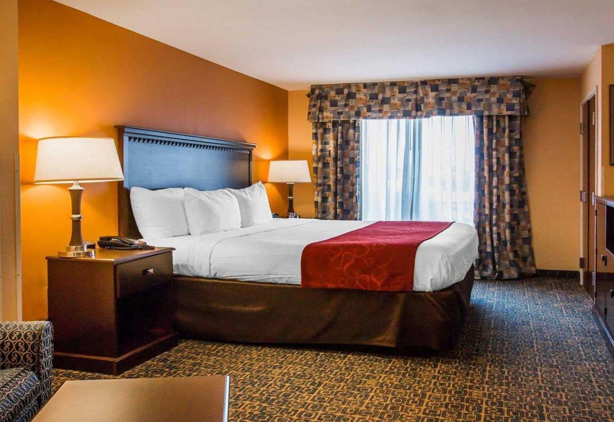 Comfort Suites Savannah Gateway I-95 Georgetown Eksteriør bilde